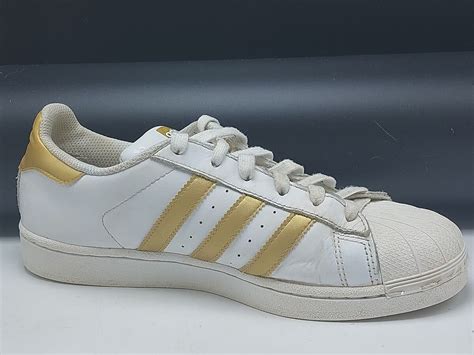 adidas dames wit goud|Amazon.com: Adidas Gold And White Shoes.